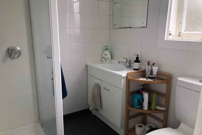 Photo of property in 37 Owen Street, Newtown, Wellington, 6021