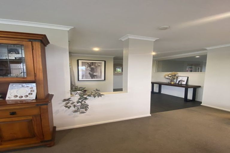 Photo of property in 96 Brougham Street, Westport, 7825