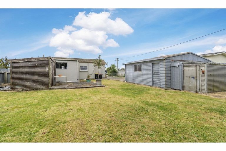 Photo of property in 33 Price Street, Grasmere, Invercargill, 9810