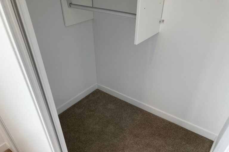 Photo of property in 19b O'meara Street, Swanson, Auckland, 0614