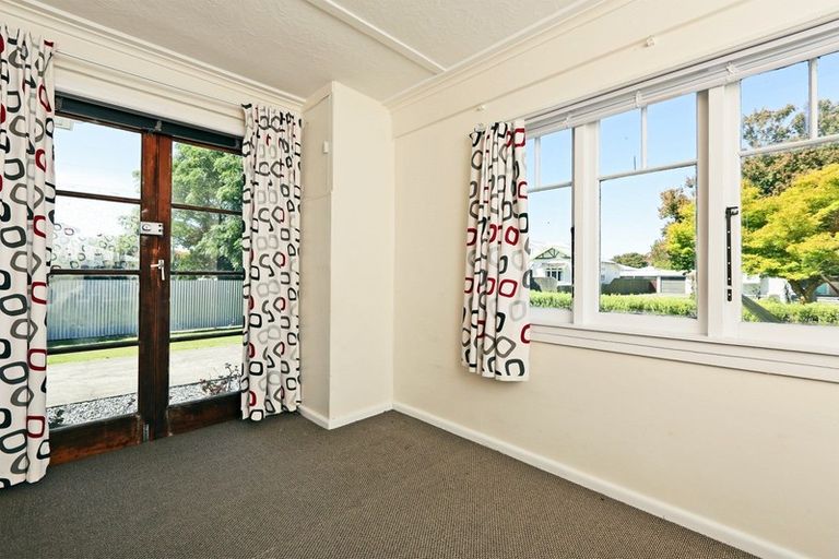 Photo of property in 303 Beresford Street, Saint Leonards, Hastings, 4120