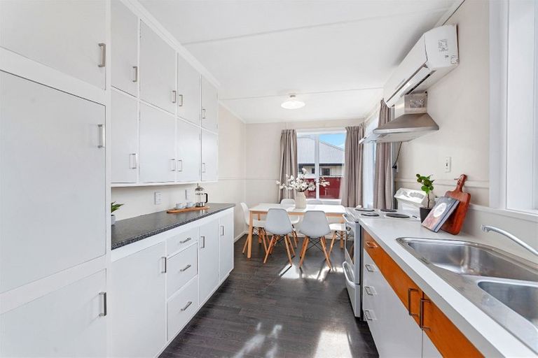 Photo of property in 24 Bournemouth Crescent, Aranui, Christchurch, 8061