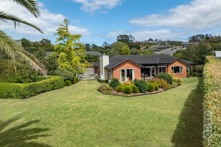 Photo of property in 58 Muriwai Road, Waimauku, 0812