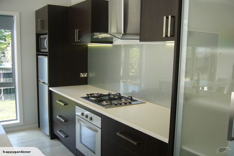 Photo of property in 15 Old Lake Road, Narrow Neck, Auckland, 0624