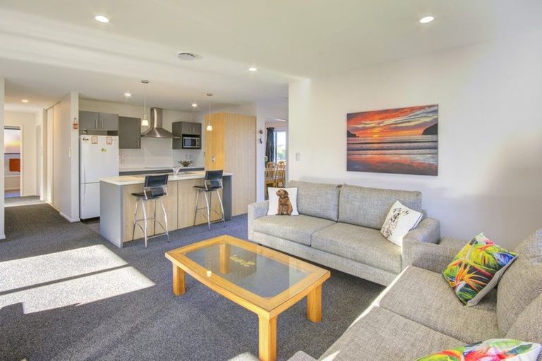 Photo of property in 58 Acacia Avenue, Rangiora, 7400