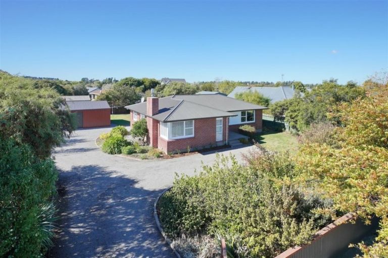 Photo of property in 15 Carters Road, Amberley, 7410