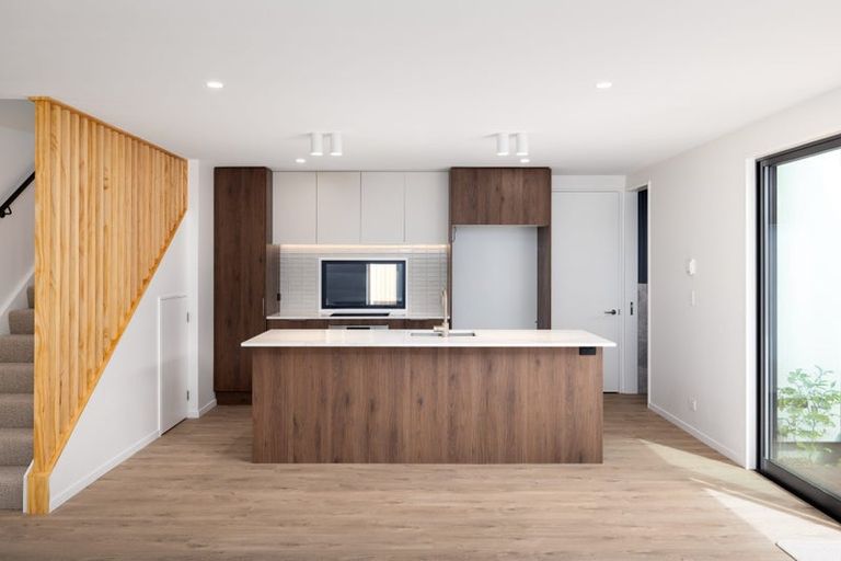 Photo of property in 2/69 Bishop Street, St Albans, Christchurch, 8014