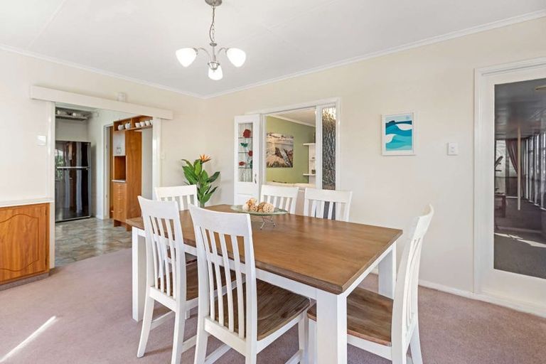 Photo of property in 39 Kennedy Drive, Levin, 5510