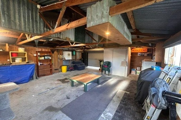 Photo of property in 34 Kiharoa Street, Otaki Beach, Otaki, 5512