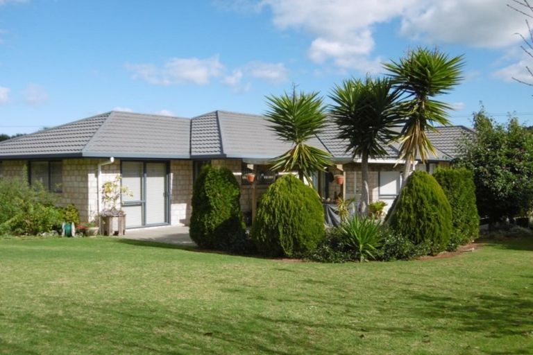 Photo of property in 6 Maddendale Place, Maungakaramea, Whangarei, 0178