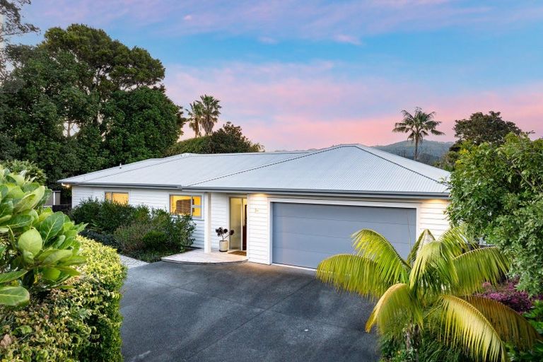 Photo of property in 5 Wrybill Way, Point Wells, Warkworth, 0986