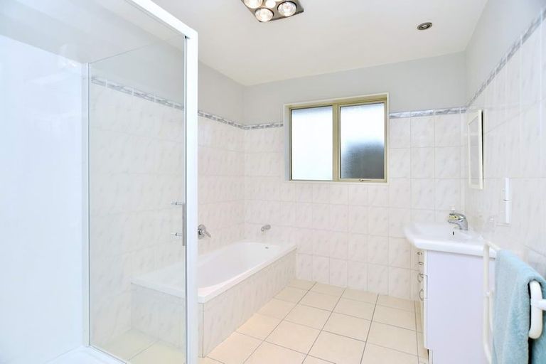 Photo of property in 116 Johns Road, Rangiora, 7400