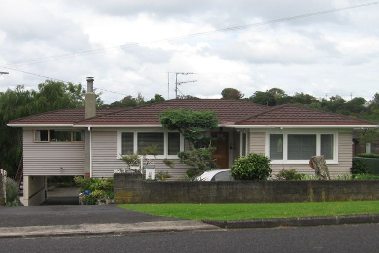 Photo of property in 30 West Lynn Road, Titirangi, Auckland, 0604