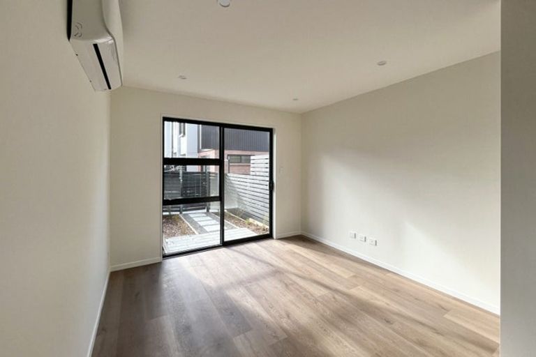 Photo of property in 3/60 Selo Street, Glen Eden, Auckland, 0602