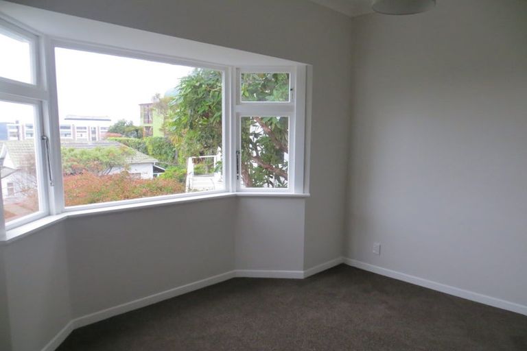 Photo of property in 20 Glasgow Street, Kelburn, Wellington, 6012