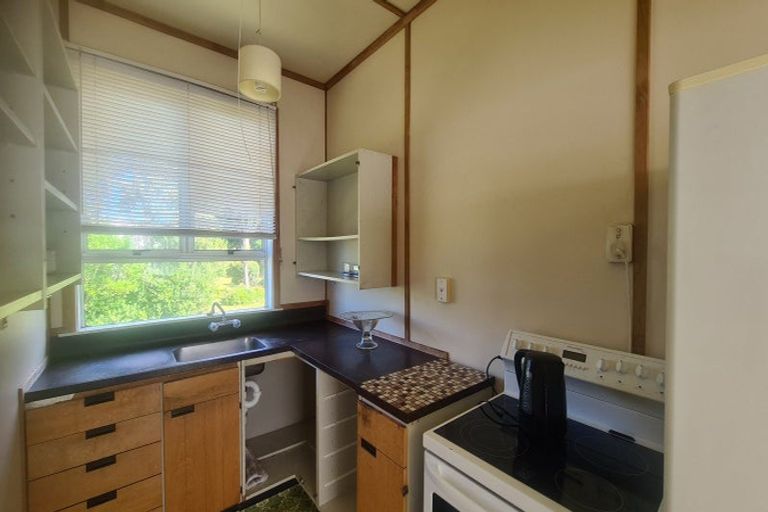 Photo of property in 3 King Street, Opunake, 4616