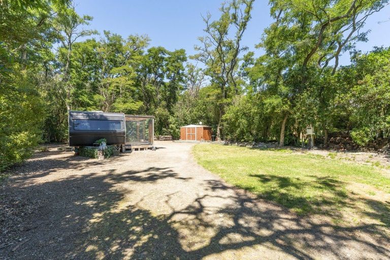 Photo of property in 16 Parawera Drive, Acacia Bay, Taupo, 3330