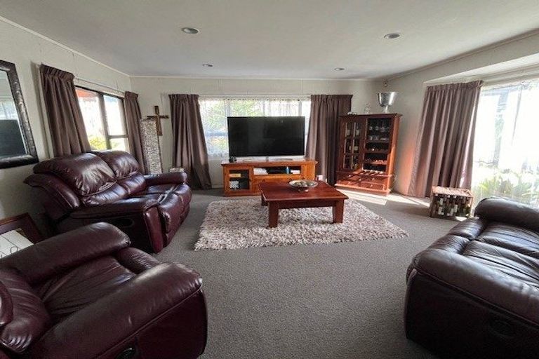 Photo of property in 5 Nicholas Road, Somerville, Auckland, 2014