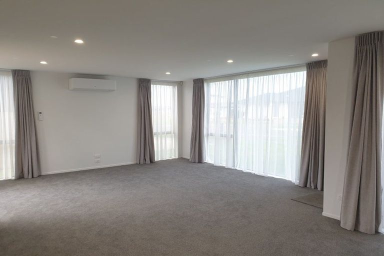 Photo of property in 10 Mutetai Road, Clarks Beach, 2122
