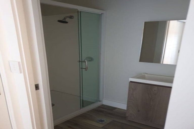 Photo of property in 5/20 Tawa Terrace, Tawa, Wellington, 5028