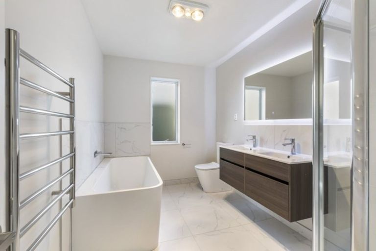 Photo of property in 19 Taikaranga Street, Pukekohe, 2120