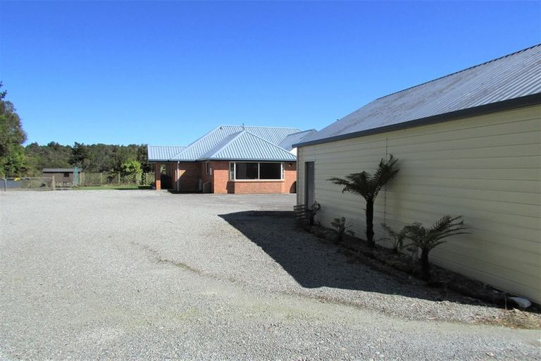 Photo of property in 32 Welshmans Road, Marsden, Greymouth, 7872