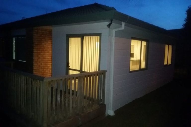 Photo of property in 1/191 Gills Road, Half Moon Bay, Auckland, 2014