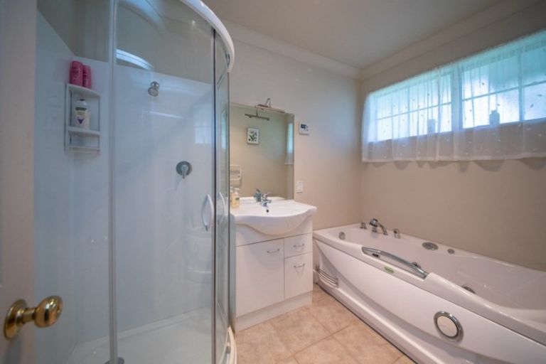 Photo of property in 898 Rongotea Road, Rongotea, Palmerston North, 4476