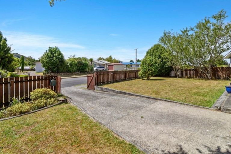 Photo of property in 22 Homedale Street, Pukehangi, Rotorua, 3015
