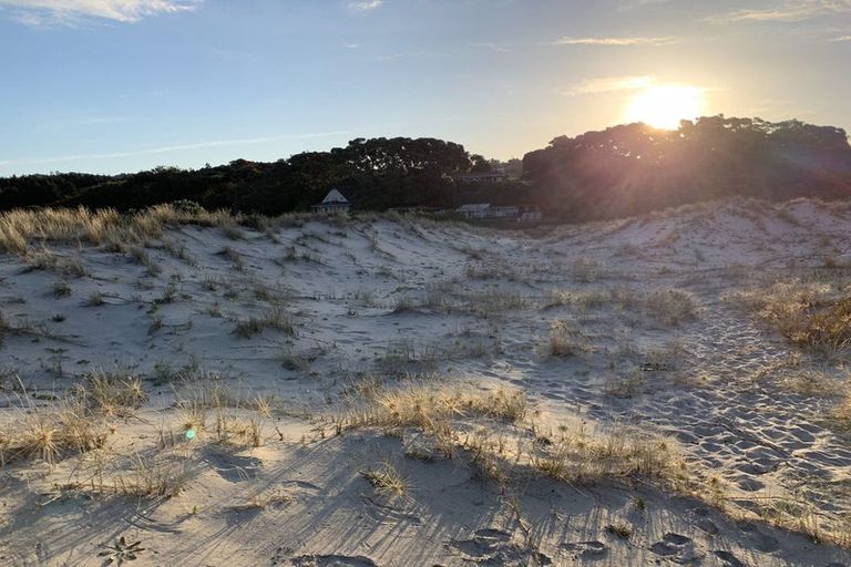 Photo of property in 679 Cove Road, Waipu, 0582