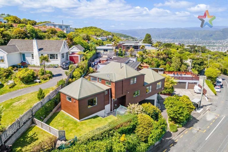 Photo of property in 36a Maungaraki Road, Korokoro, Lower Hutt, 5012