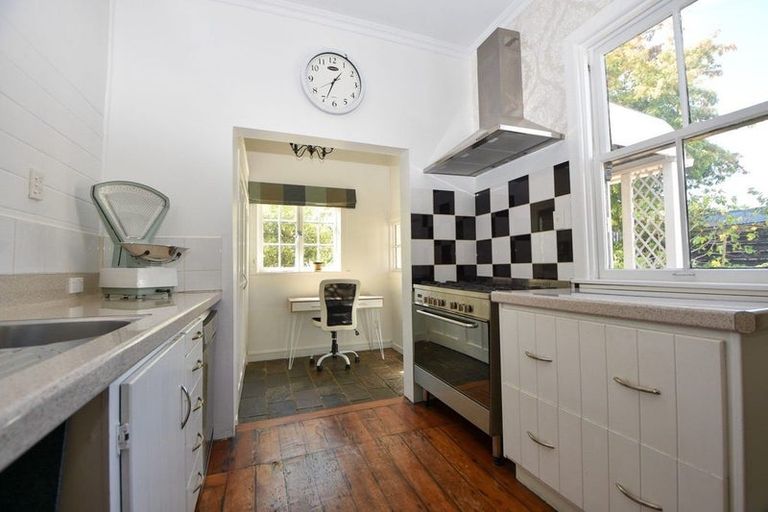 Photo of property in 429 High Street South, Carterton, 5713