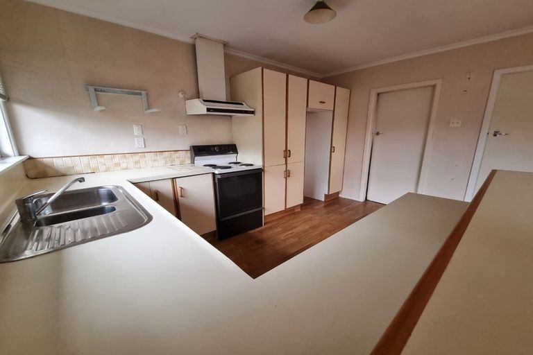 Photo of property in 1/44 Division Street, Riccarton, Christchurch, 8041