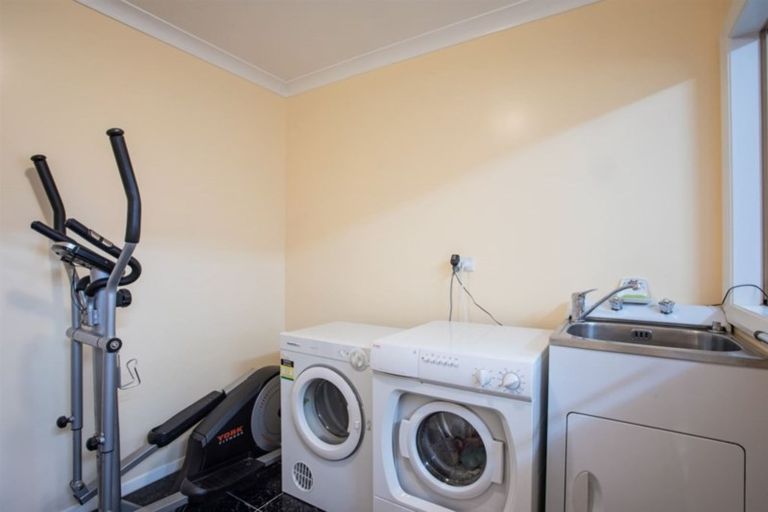 Photo of property in 29 Lori Lane, Coopers Beach, 0420