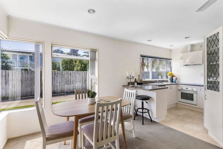 Photo of property in 3/478 Hibiscus Coast Highway, Orewa, 0931