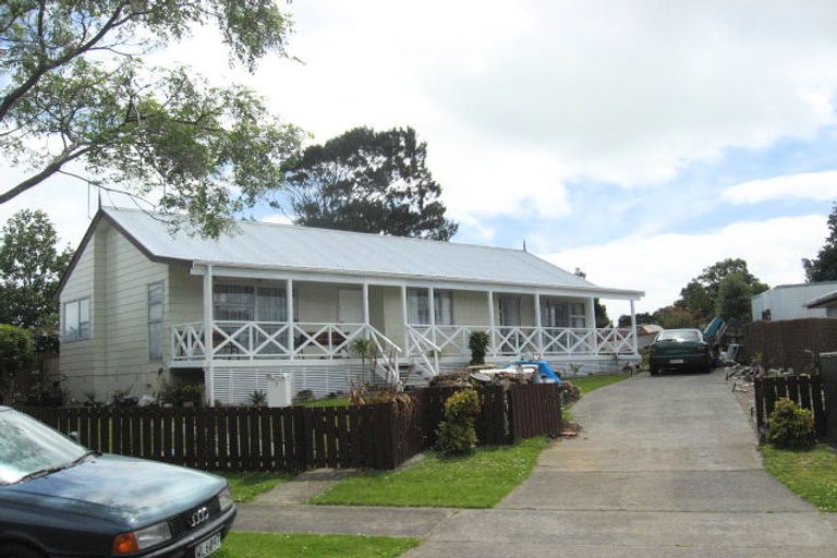 Photo of property in 3 Trounson Avenue, Clendon Park, Auckland, 2103
