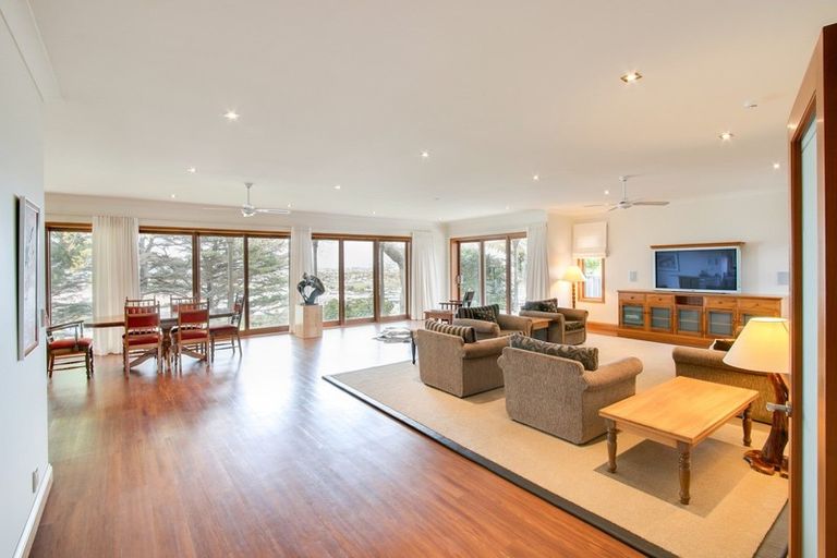 Photo of property in 26 Cameron Road, Bluff Hill, Napier, 4110