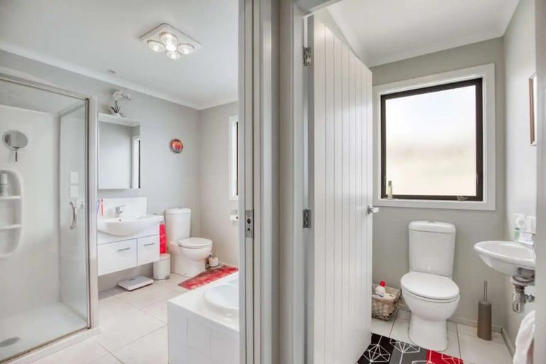 Photo of property in 9 Ward Street, Palmerston North, 4410
