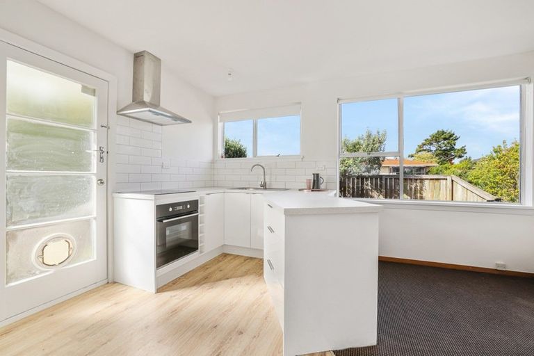 Photo of property in 1/4 Nanette Street, Upper Riccarton, Christchurch, 8041