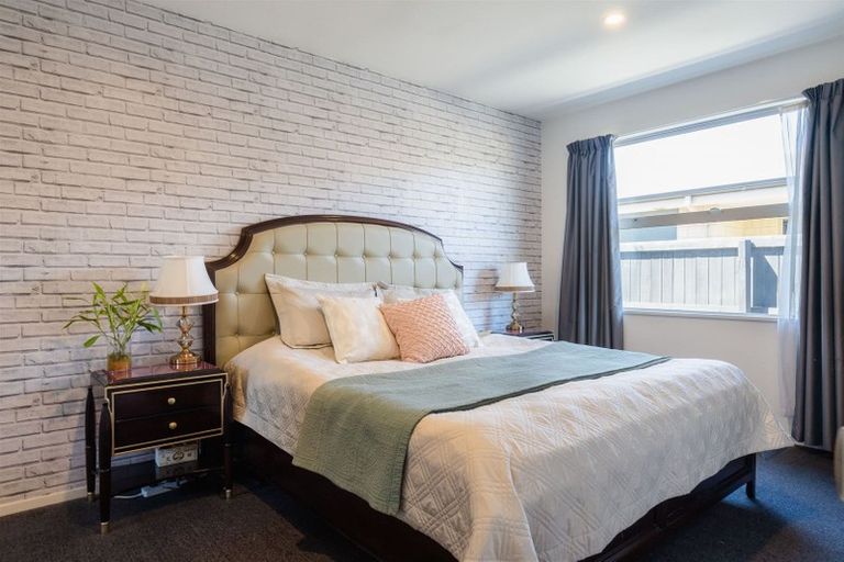 Photo of property in 45 Westpark Drive, Burnside, Christchurch, 8053