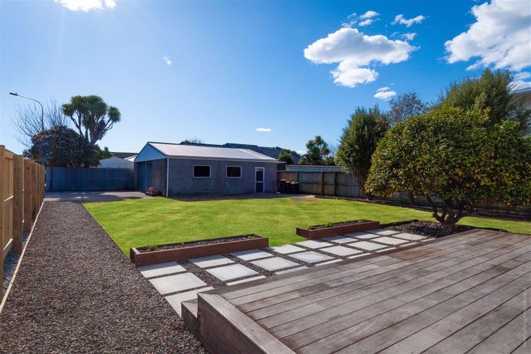 Photo of property in 82 Main South Road, Sockburn, Christchurch, 8042