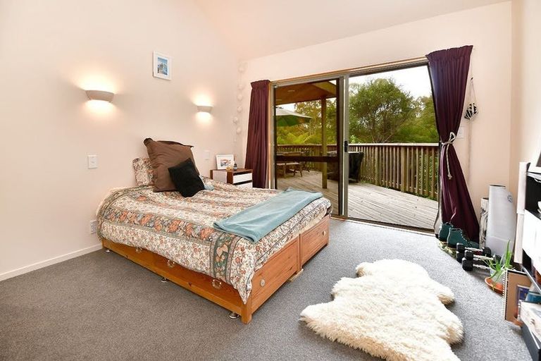 Photo of property in 70 Scott Road, Stanmore Bay, Whangaparaoa, 0932