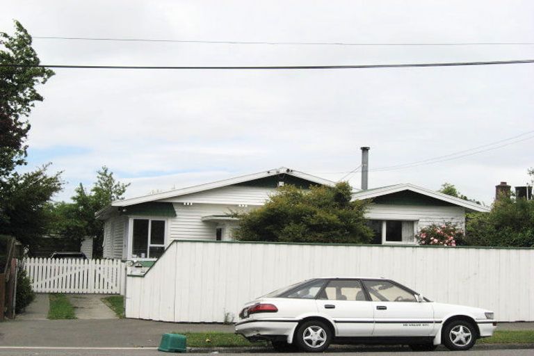 Photo of property in 2/8 Nortons Road, Avonhead, Christchurch, 8042