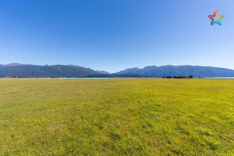 Photo of property in 175 Aparima Drive, Te Anau, 9600