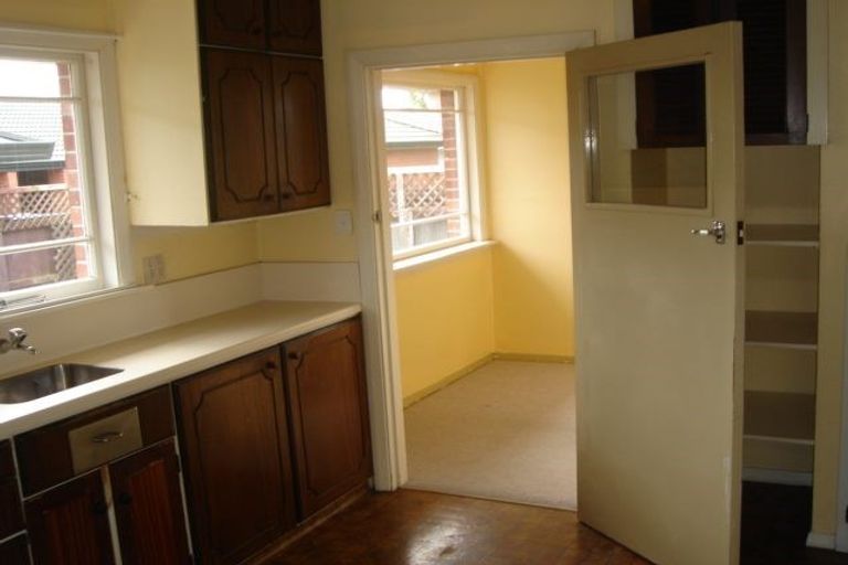 Photo of property in 11 Daniels Road, Redwood, Christchurch, 8051