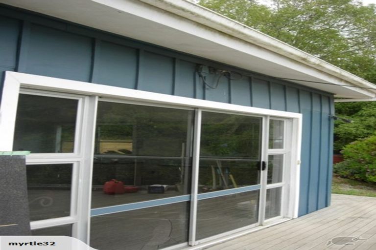 Photo of property in 21 Albert Road, Osborne, Port Chalmers, 9081