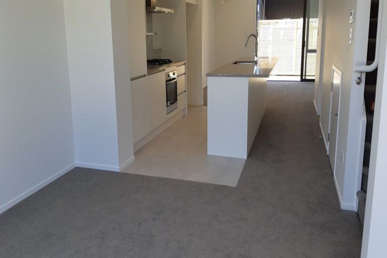 Photo of property in 18 Timu Road, Long Bay, Auckland, 0630