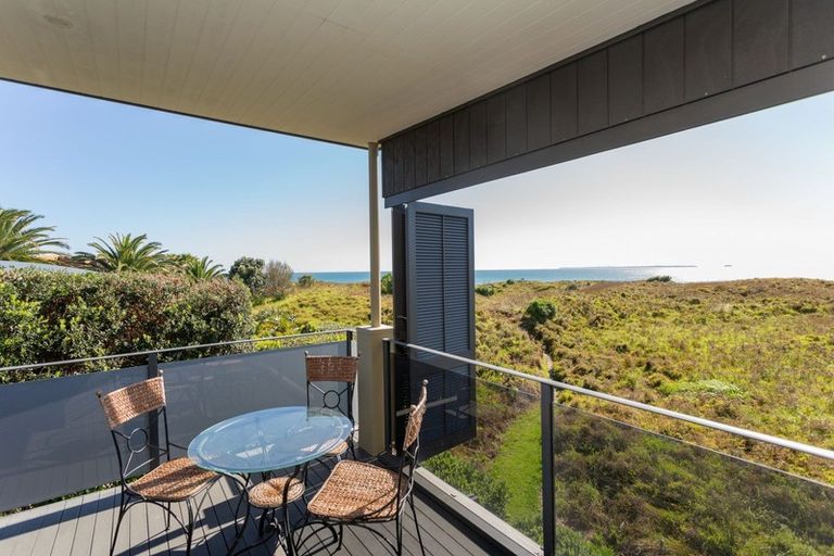 Photo of property in 273 Papamoa Beach Road, Papamoa Beach, Papamoa, 3118