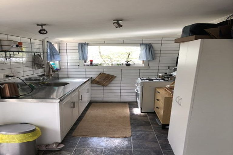 Photo of property in 3 Crieff Street, Northland, Wellington, 6012