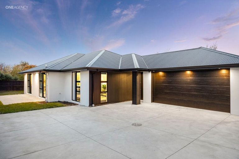 Photo of property in 7a Jacks Drive, West Melton, 7618